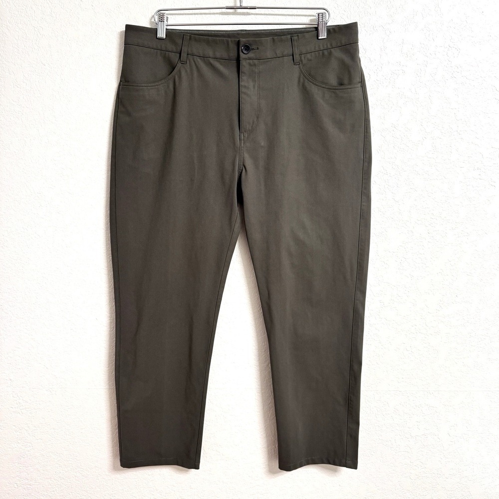 Vuori Meta Pant Mens 36 Green Performance 5 Pocket Stretch Short 27" Inseam